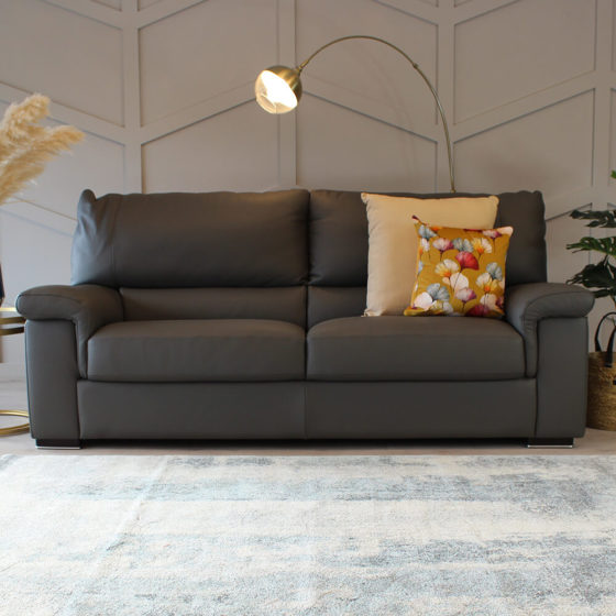 Essential 3 Seater Sofa – Grigio